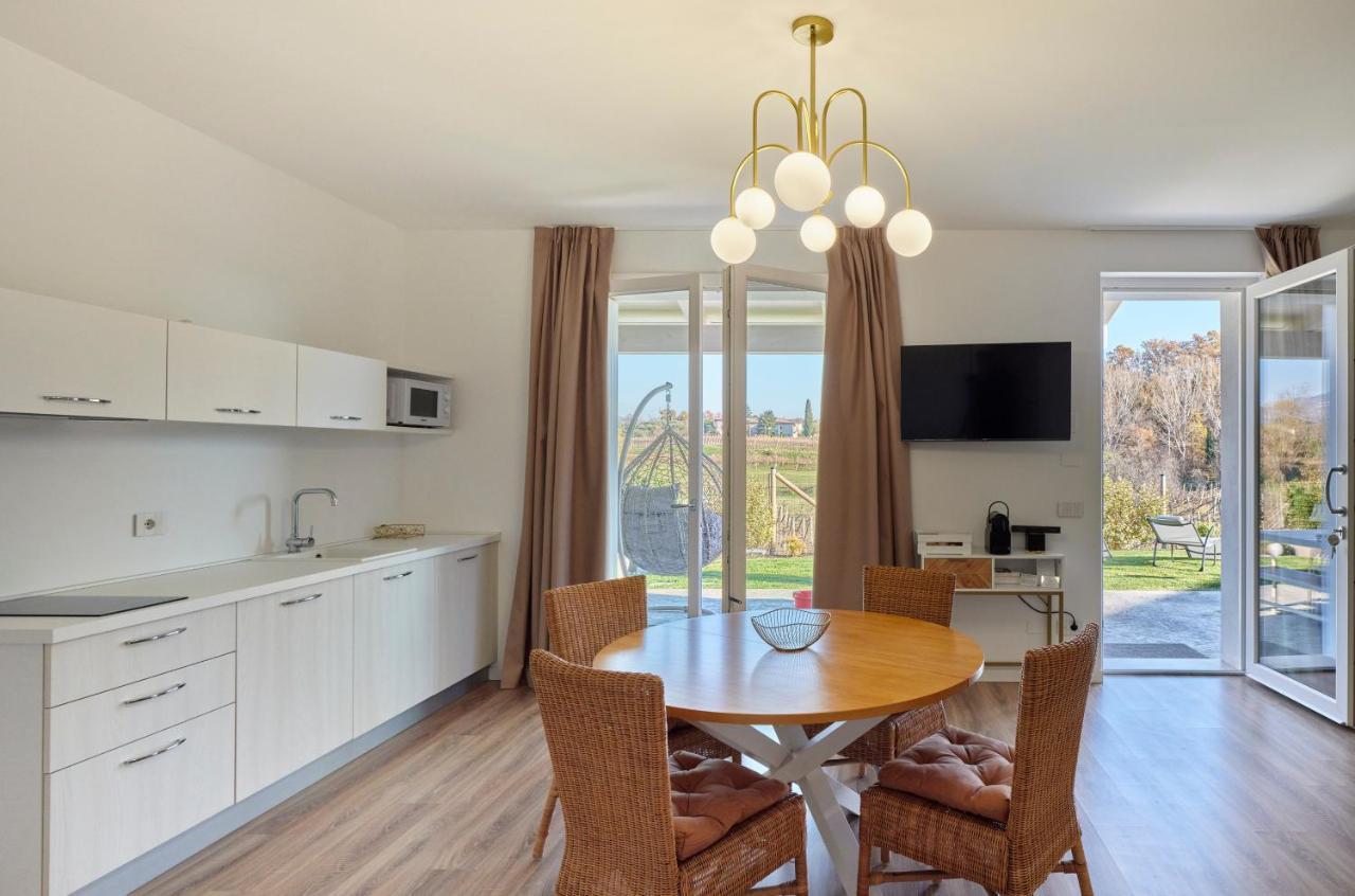 Residence Le Aromatiche Cavaion Veronese Eksteriør billede