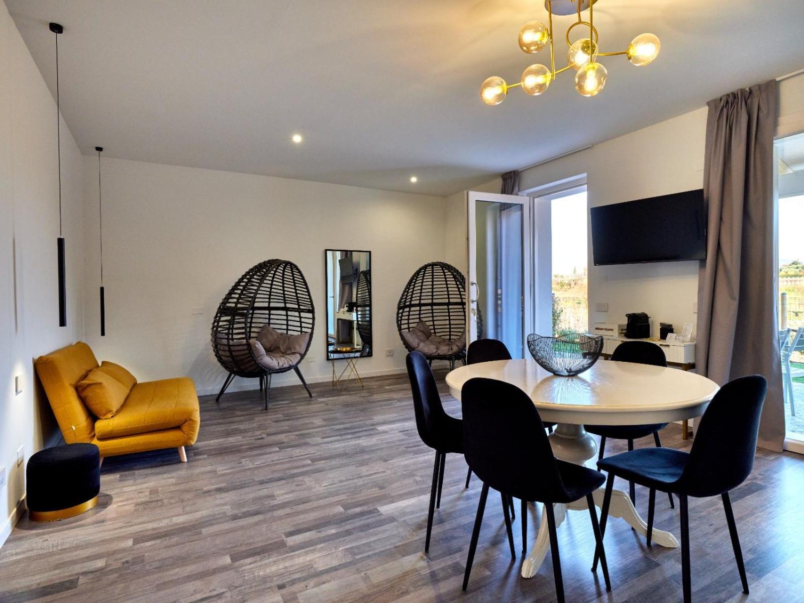 Residence Le Aromatiche Cavaion Veronese Eksteriør billede