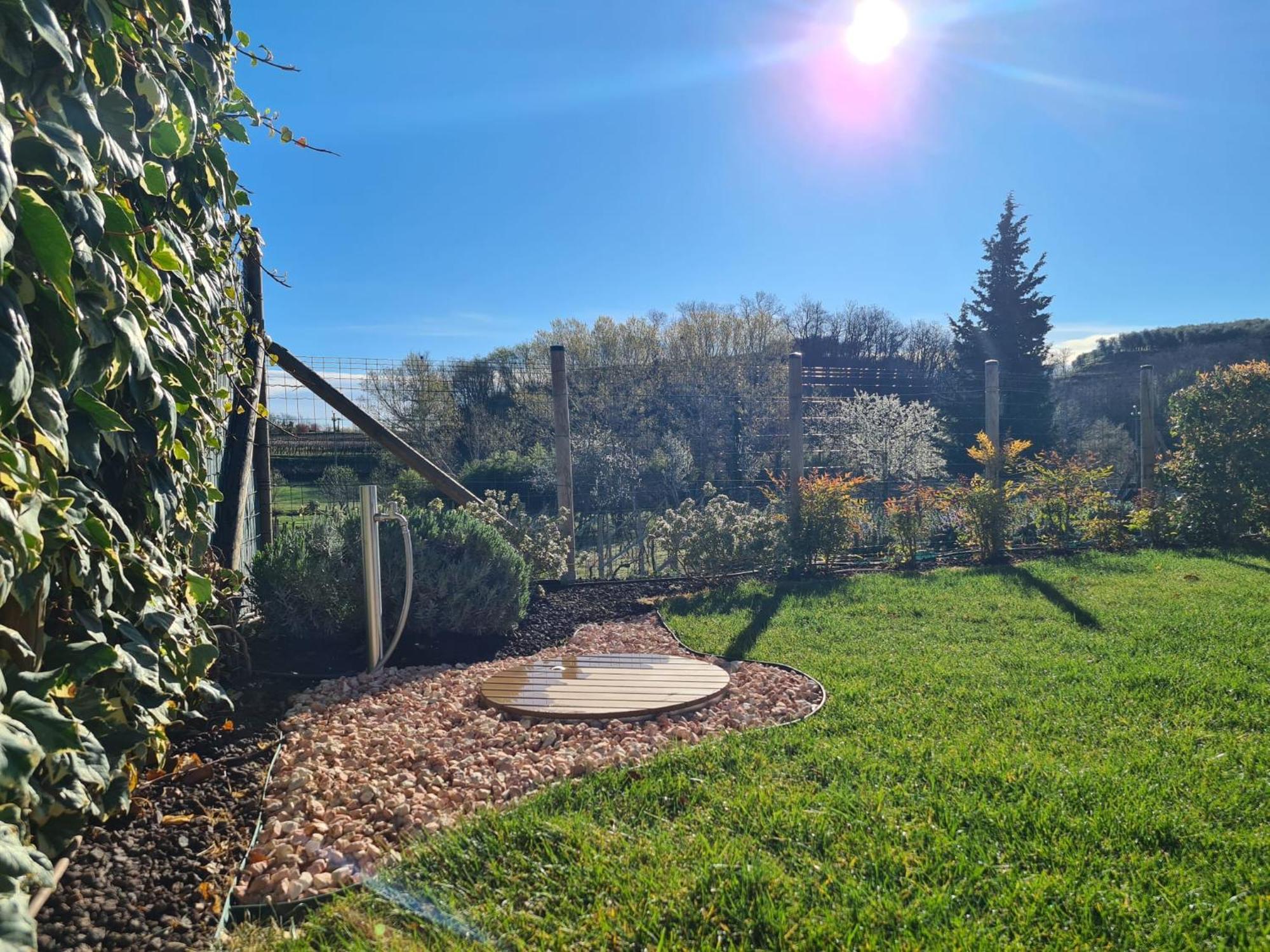 Residence Le Aromatiche Cavaion Veronese Eksteriør billede